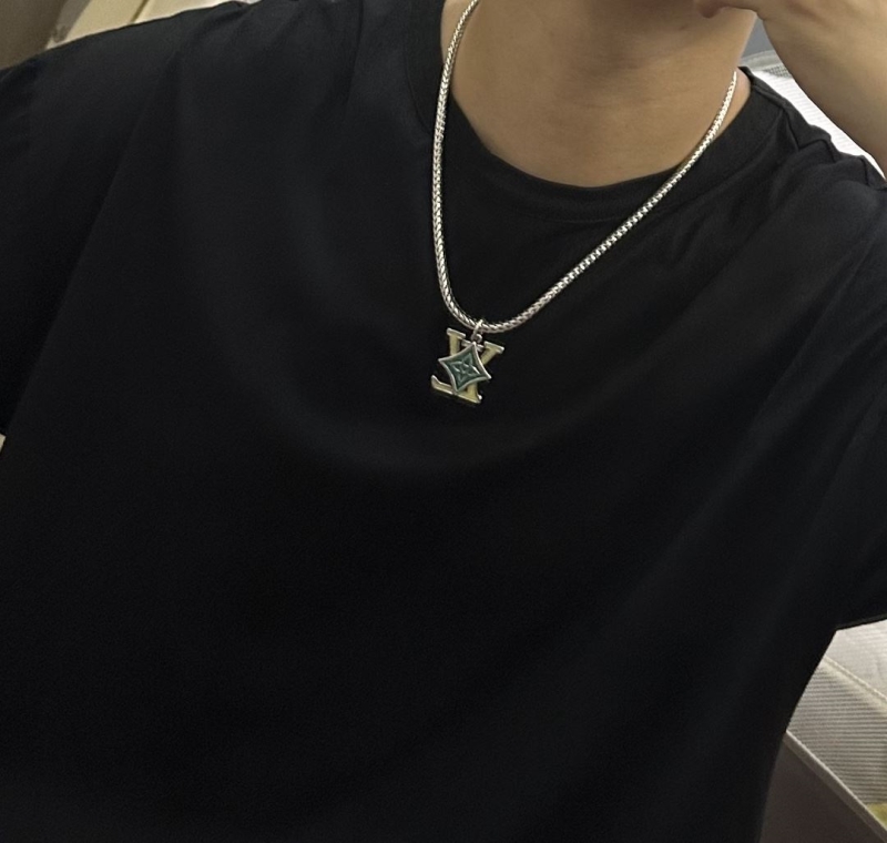 LV Necklaces